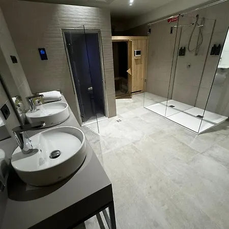 Acca Sporting Milano - Aa ホテル 4*