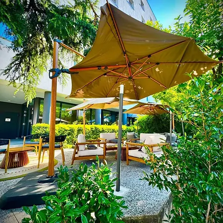 Acca Sporting Milano - Aa 4* 娥佩兰
