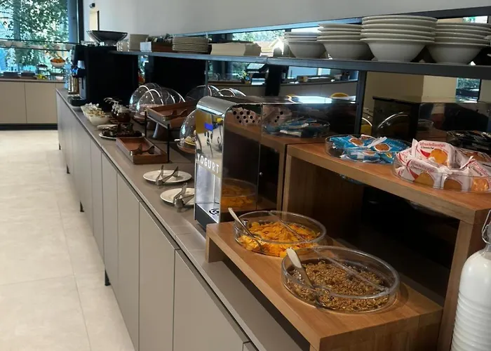 Acca Sporting Milano - Aa Opera